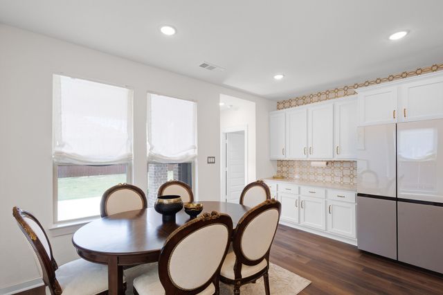 3504 Sweet Grass Drive, Aubrey, TX 76227