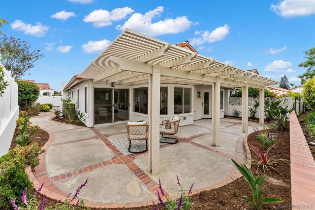 4695 Adra Way, Oceanside, CA 92056