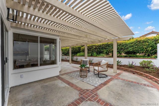 4695 Adra Way, Oceanside, CA 92056