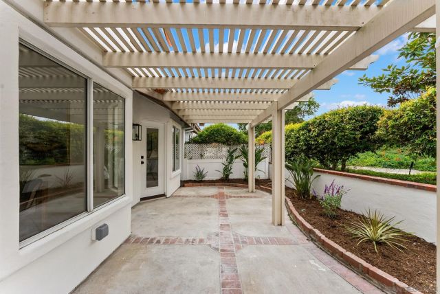 4695 Adra Way, Oceanside, CA 92056