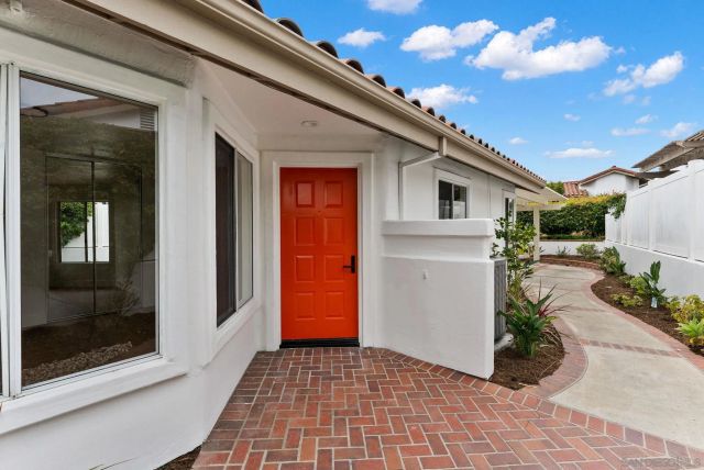 4695 Adra Way, Oceanside, CA 92056