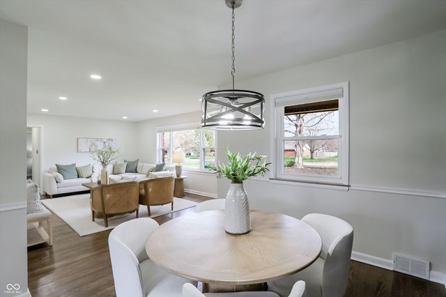 4749 Kessler View Drive, Indianapolis, IN 46220