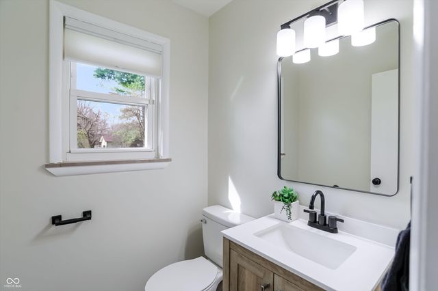 4749 Kessler View Drive, Indianapolis, IN 46220