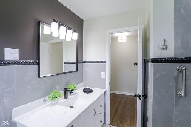 4749 Kessler View Drive, Indianapolis, IN 46220