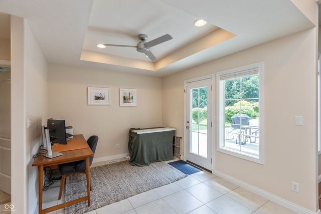 5560 Treeline Drive, Columbus, IN 47201