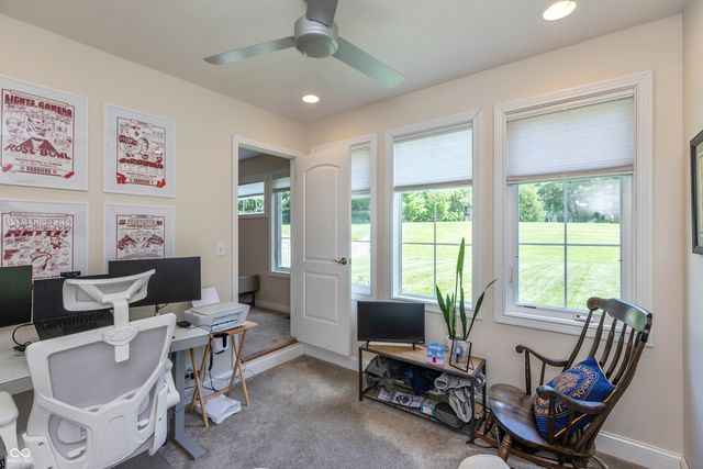 5560 Treeline Drive, Columbus, IN 47201