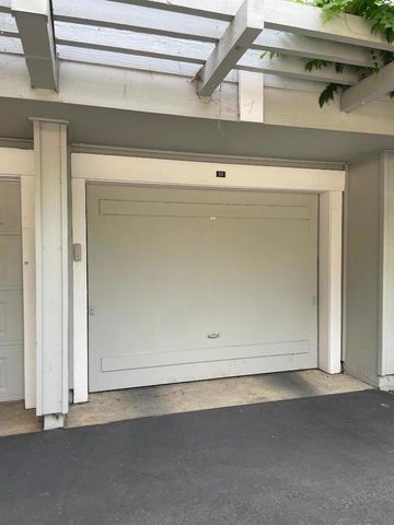 938 Clark Avenue 50, Mountain View, CA 94040