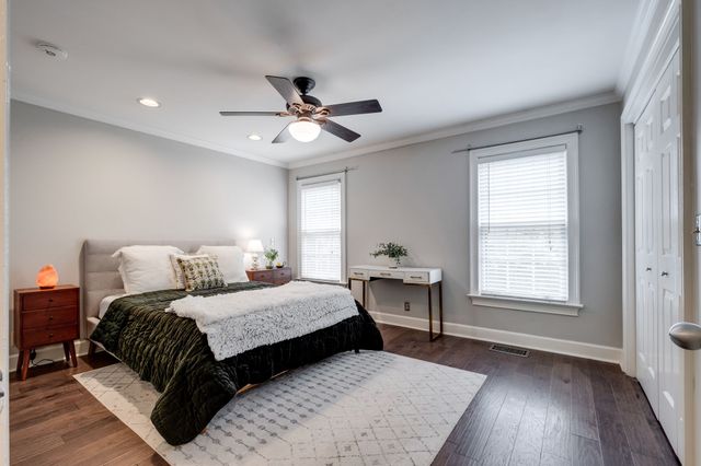 3110 W End Cir Apt 2, Nashville, TN 37203