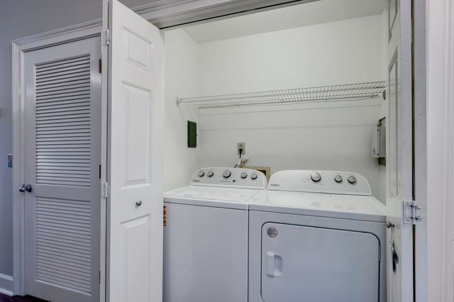 3110 W End Cir Apt 2, Nashville, TN 37203