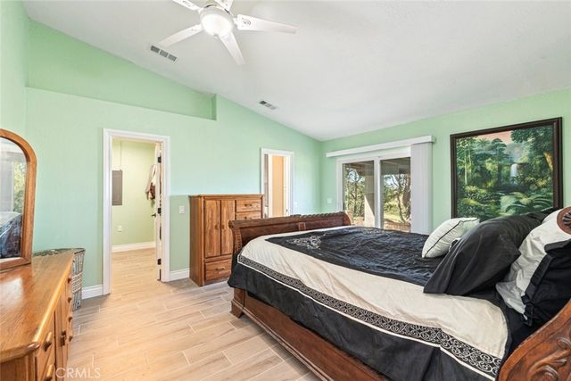24000 Crab Hollow, Wildomar, CA 92595