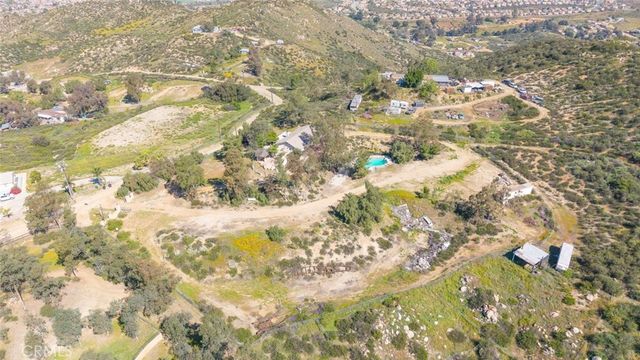 24000 Crab Hollow, Wildomar, CA 92595