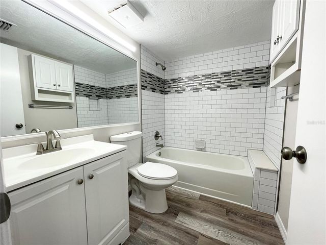 1182 PINE RIDGE CIRCLE W C-2, Tarpon Springs, FL 34688