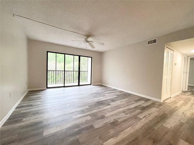 1182 PINE RIDGE CIRCLE W C-2, Tarpon Springs, FL 34688