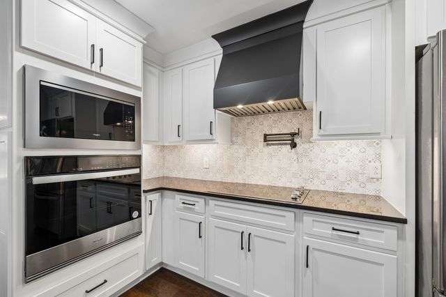 2965 N Thompson Ln, Murfreesboro, TN 37129