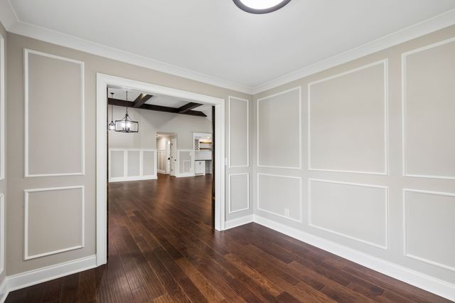2965 N Thompson Ln, Murfreesboro, TN 37129