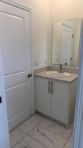1245 NW 3rd Ln, Florida City, FL 33034