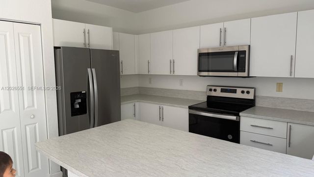 1245 NW 3rd Ln, Florida City, FL 33034