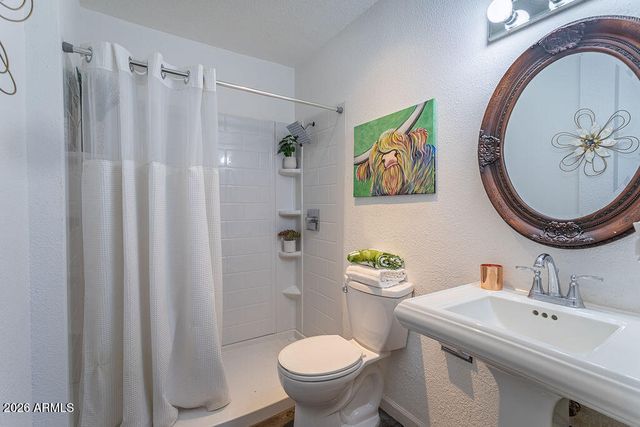 161 W 15TH Avenue, Apache Junction, AZ 85120