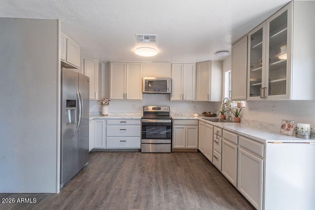 161 W 15TH Avenue, Apache Junction, AZ 85120