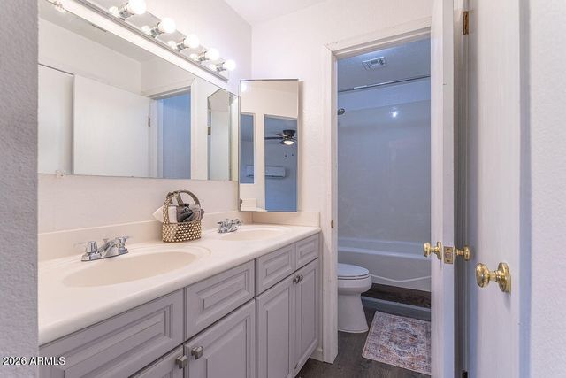 161 W 15TH Avenue, Apache Junction, AZ 85120