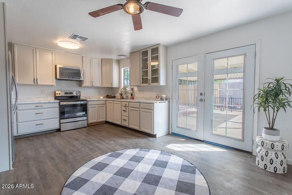 161 W 15TH Avenue, Apache Junction, AZ 85120 — photo 5