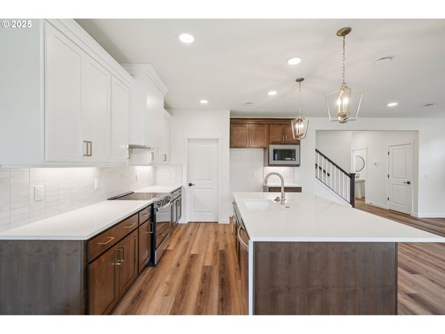 2119 Nw 17TH Pl, Battle Ground, WA 98604