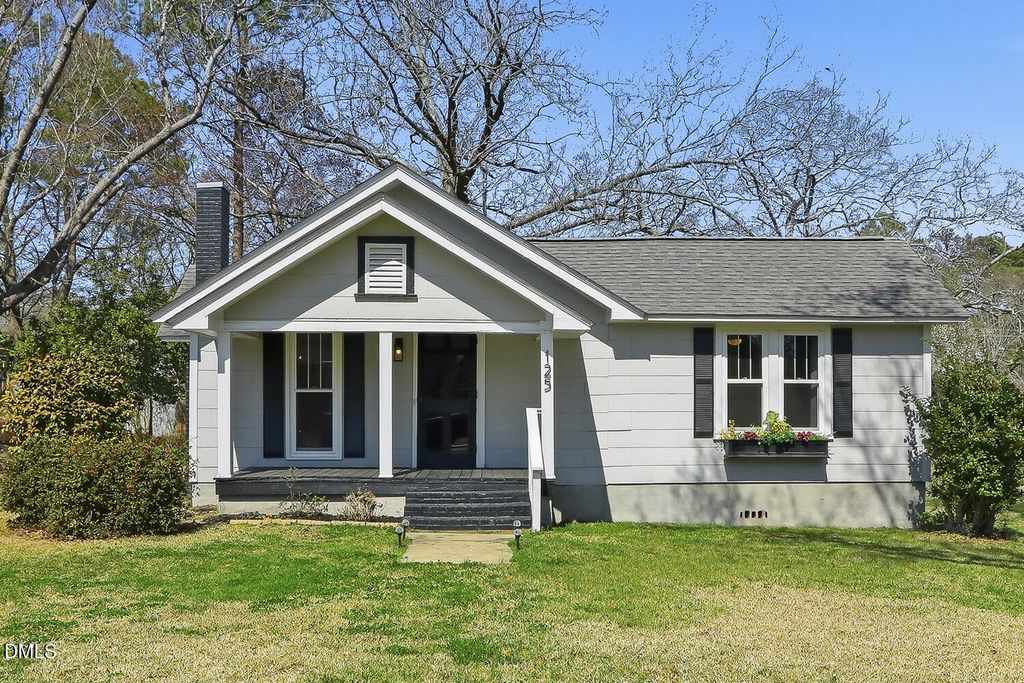 125 E Lillington Street, Angier, NC 27501