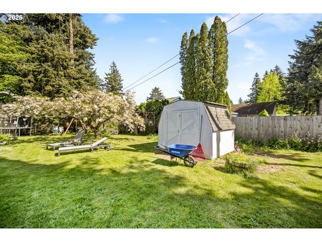 13334 Se CLAY St, Portland, OR 97233