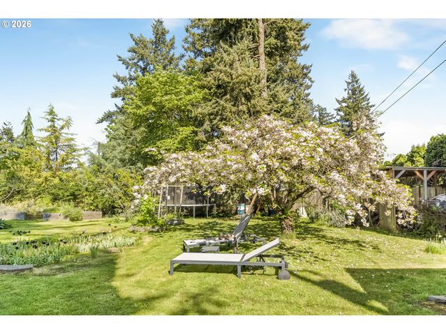 13334 Se CLAY St, Portland, OR 97233
