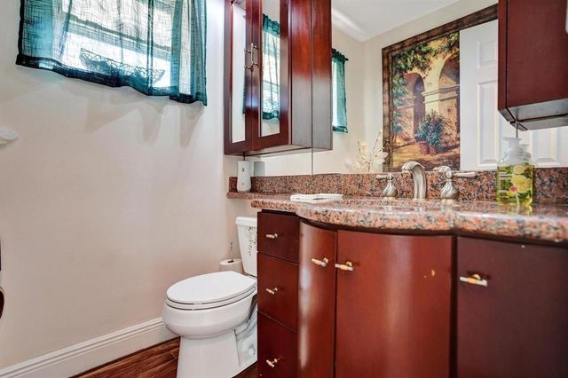 9924 NW 3rd Place, Coral Springs, FL 33071