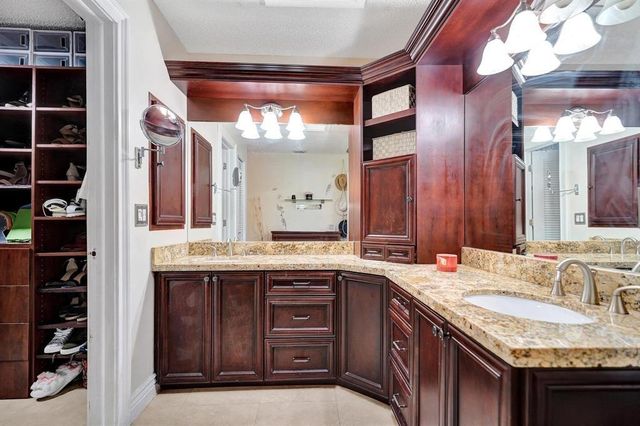 9924 NW 3rd Place, Coral Springs, FL 33071