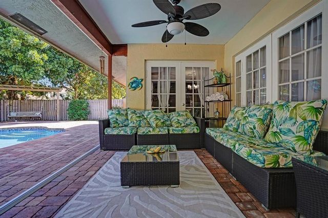 9924 NW 3rd Place, Coral Springs, FL 33071