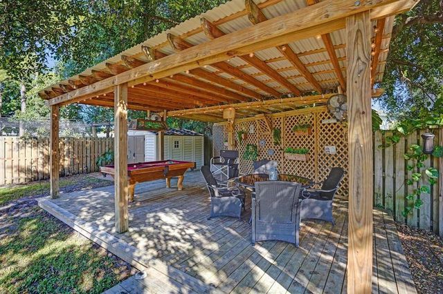 9924 NW 3rd Place, Coral Springs, FL 33071