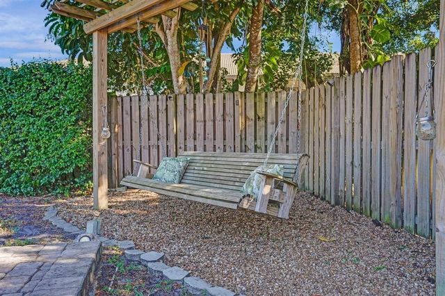 9924 NW 3rd Place, Coral Springs, FL 33071