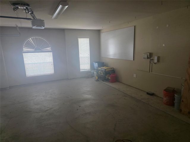 2520 Garnetfield Lane, Friendswood, TX 77546