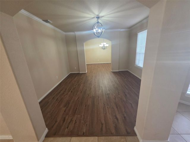 2520 Garnetfield Lane, Friendswood, TX 77546