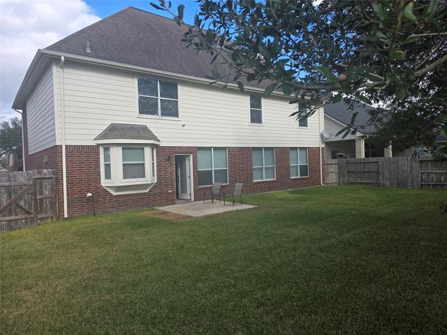 2520 Garnetfield Lane, Friendswood, TX 77546