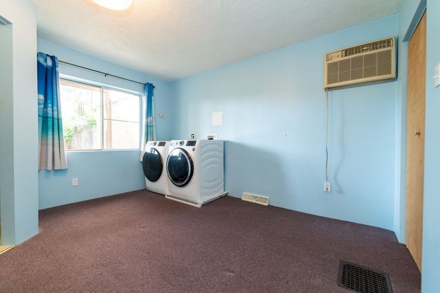 917 Tyndall STREET, Sheraden, PA 15204