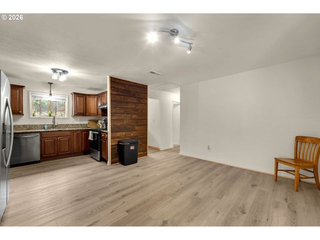 7415 Nw 10TH Ave, Vancouver, WA 98665