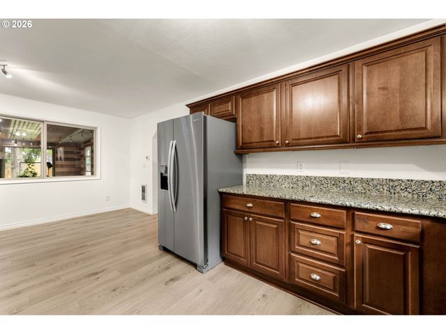 7415 Nw 10TH Ave, Vancouver, WA 98665