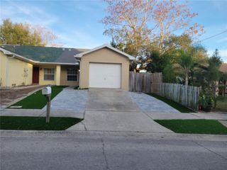 612 4TH AVENUE N, Safety Harbor, FL 34695