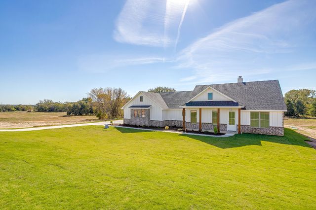 217 Kilkenny Road, Poolville, TX 76487