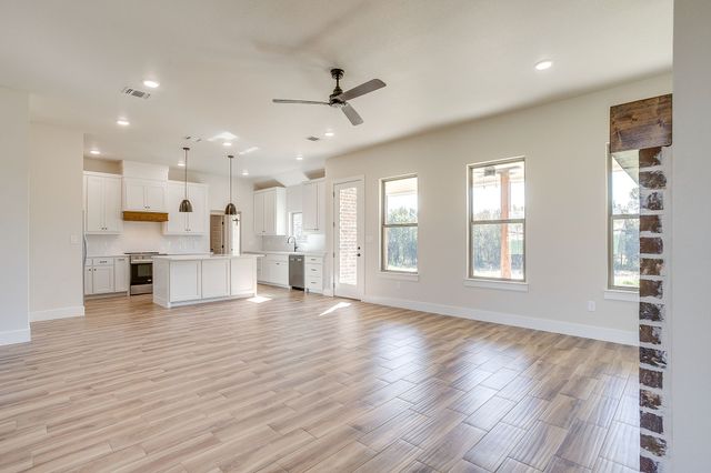 217 Kilkenny Road, Poolville, TX 76487