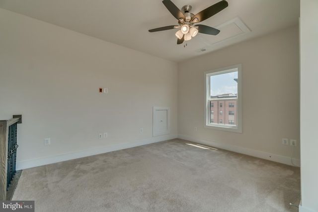 44721 ELLSWORTH TER, Ashburn, VA 20147