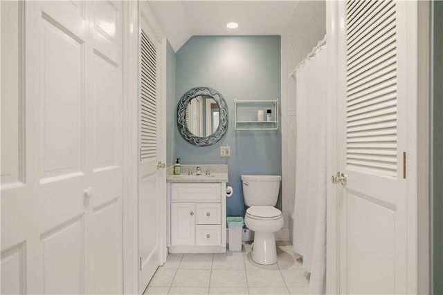 158 Narragansett Avenue I, Newport, RI 02840