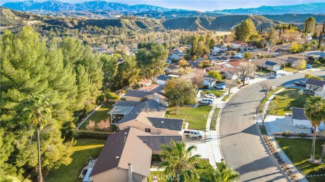 22395 Barbacoa, Saugus, CA 91350