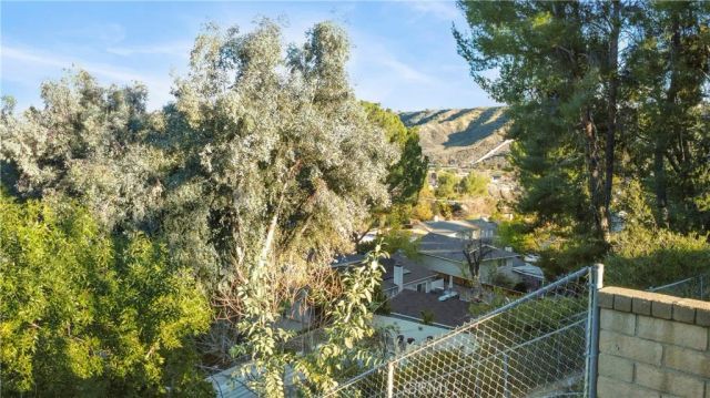 22395 Barbacoa, Saugus, CA 91350