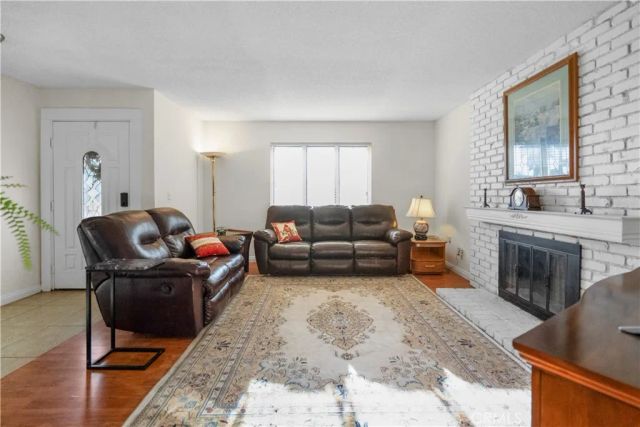 22395 Barbacoa, Saugus, CA 91350