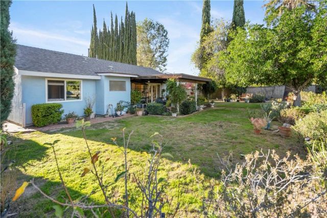 22395 Barbacoa, Saugus, CA 91350