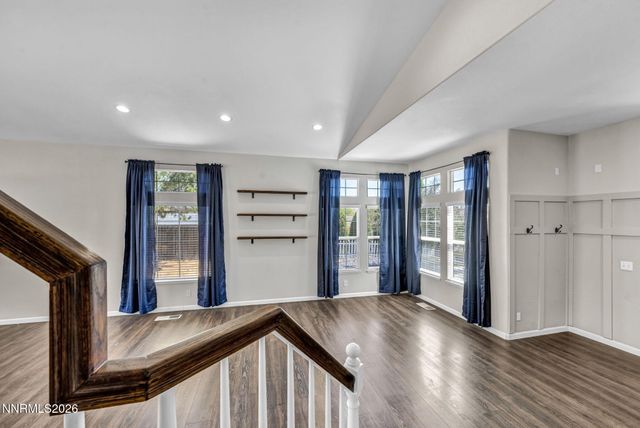 21105 Mount Evans Drive, Reno, NV 89508